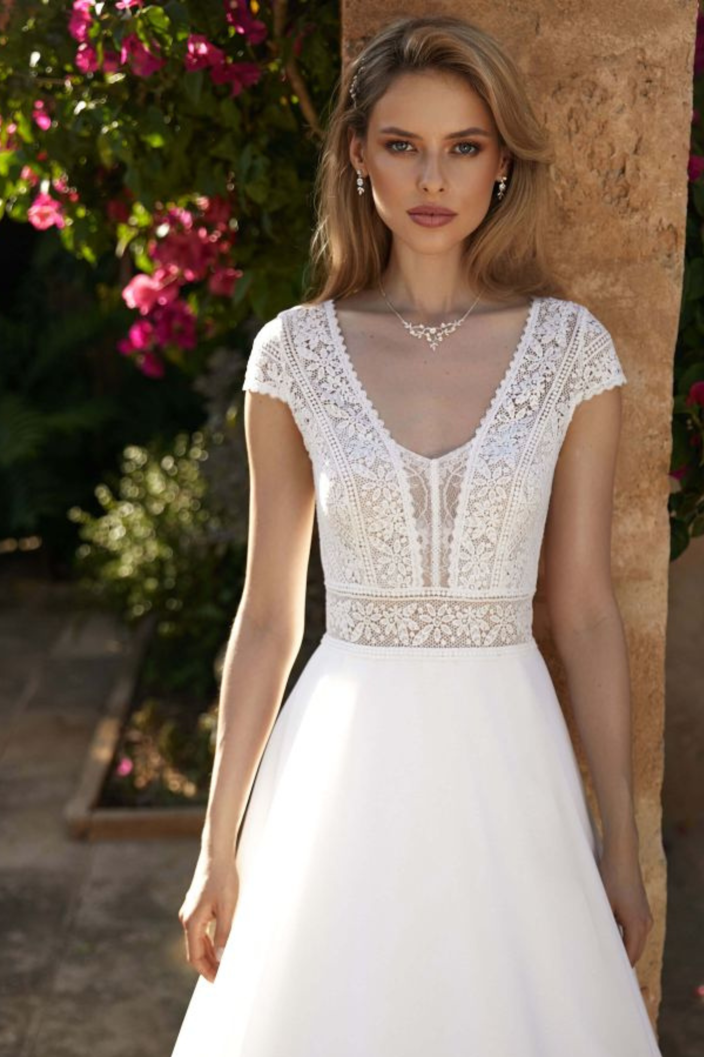 Nahaufnahme Spitzenoberteil Brautkleid A-003 Lena