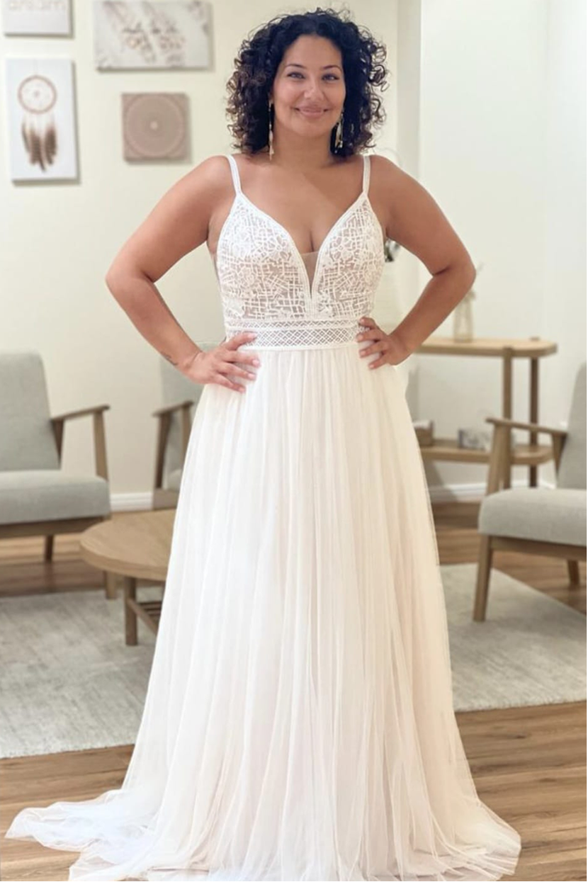 Brautkleid V-99-Verleih Curvy A-Linie V-Ausschnitt grafische Spitze