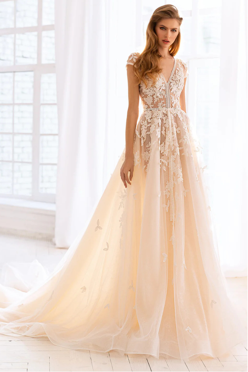 Brautkleid Aurora's Whisper A-Linie Blush V-Ausschnitt kurze Ärmel