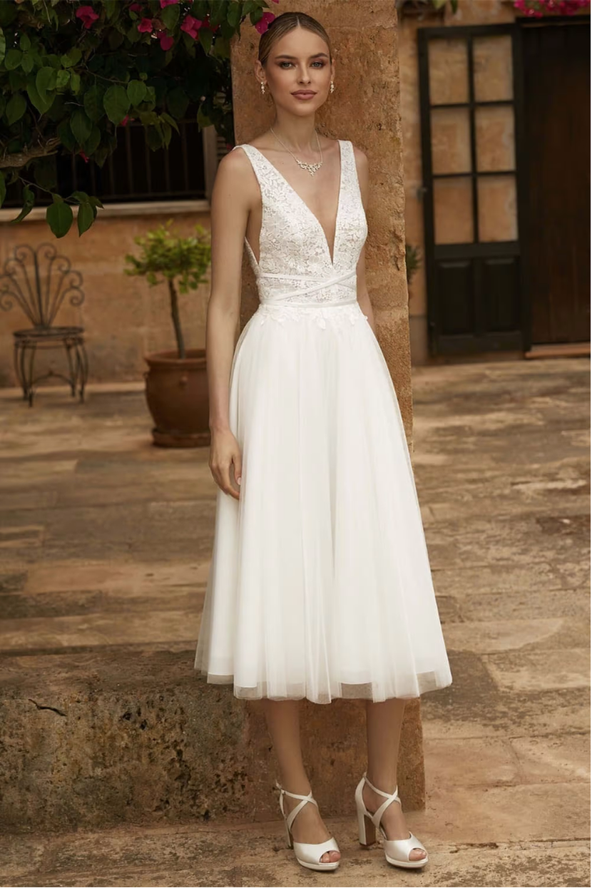 Standesamt Brautkleid SAB 1 kurz A-Linie V-Ausschnitt Spitze